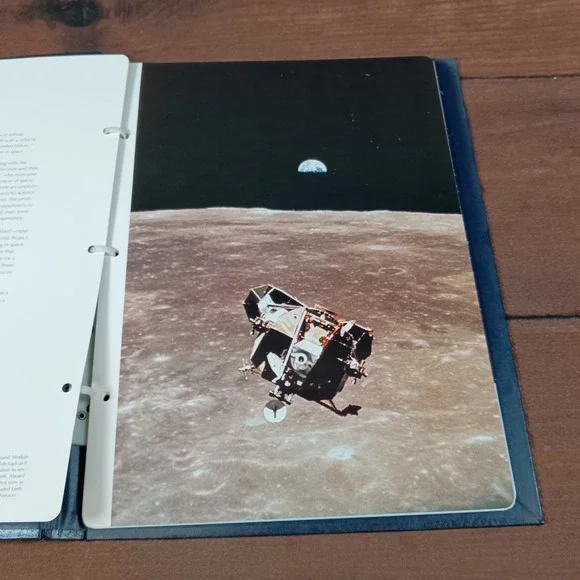 America's Conquest of Space Postal Commemorative Society Album - Picture 3 of 4